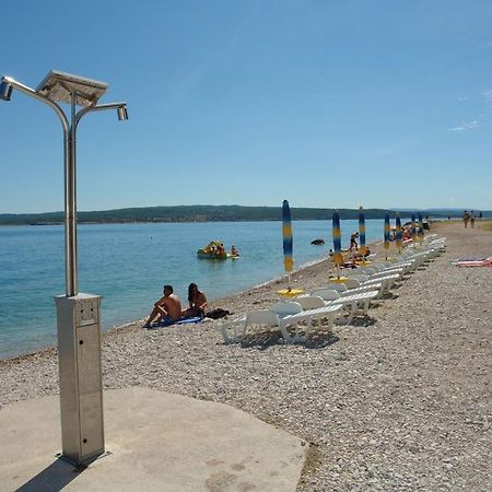 Hotel Pansion Ribica Crikvenica Exterior foto